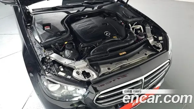 Mercedes-Benz E-Class E350 4MATIC, миниатюра 30