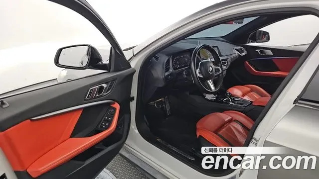 BMW 1 (F40) M135i xDrive, миниатюра 10