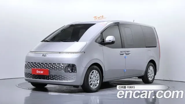 Hyundai Staria 5 мест Modern