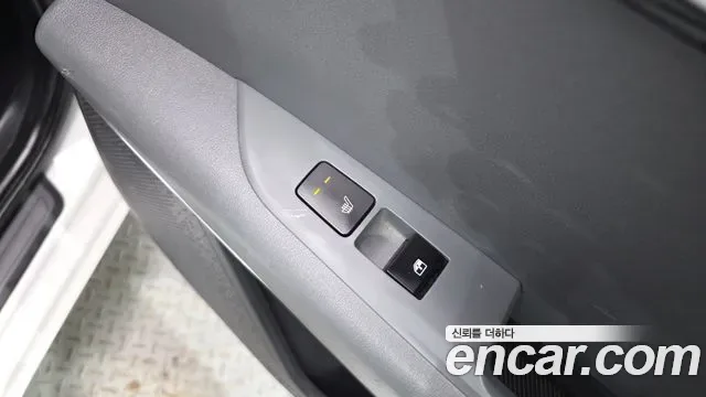 Kia Niro Prestige, миниатюра 2