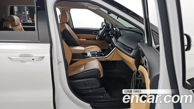 Kia Carnival дизель 9 мест, миниатюра 10