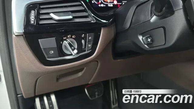 BMW 5 (G30) 530i M, миниатюра 6