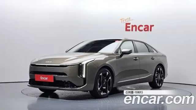 Kia K8 2.5 бензин 2WD Signature