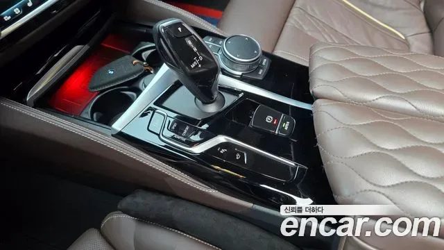 BMW 5 (G30) M550i xDrive, миниатюра 12