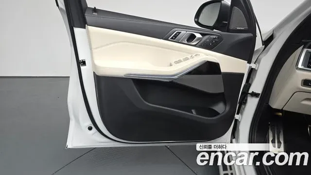 BMW X7 xDrive 40i M 6 мест, миниатюра 11