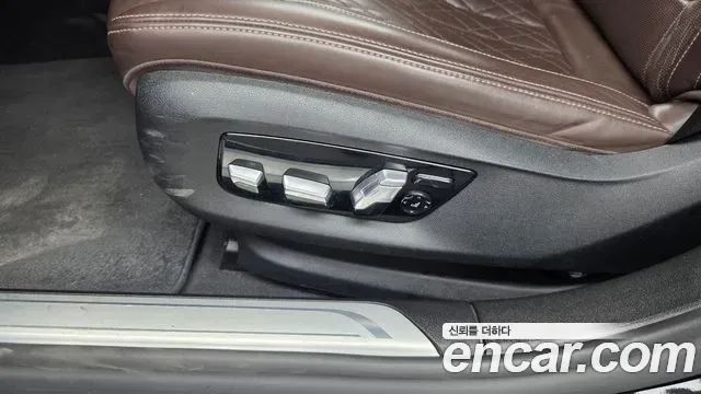 BMW 7 (G11) 740i, миниатюра 10