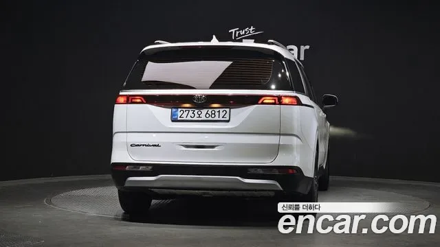 Kia Carnival дизель 9 мест Prestige, миниатюра 10