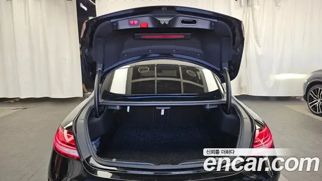 Mercedes-Benz C-Class C43 AMG 4MATIC, миниатюра 24