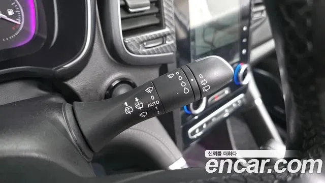 Renault QM6 2.0 GDe 2WD, миниатюра 3