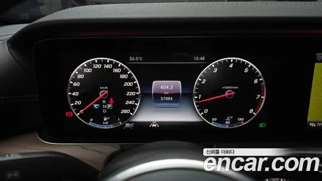 Mercedes-Benz E-Class E300 4MATIC, миниатюра 4