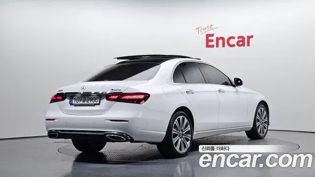 Mercedes-Benz E-Class E450 4MATIC, миниатюра 5