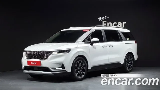 Kia Carnival дизель 9 мест Prestige