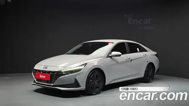 Hyundai Avante гибрид (CN7)