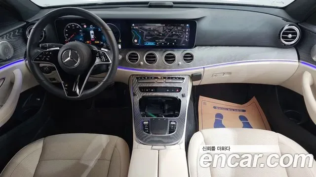 Mercedes-Benz E-Class E350 4MATIC, миниатюра 8