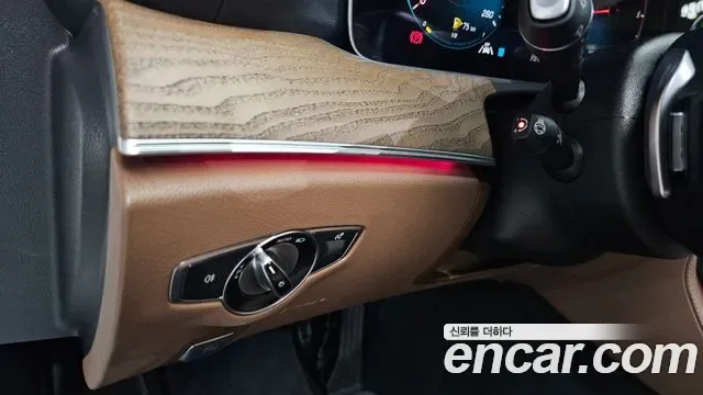 Mercedes-Benz E-Class E220d 4MATIC, миниатюра 4