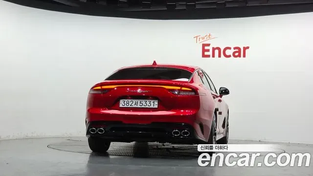 Kia Stinger, миниатюра 17