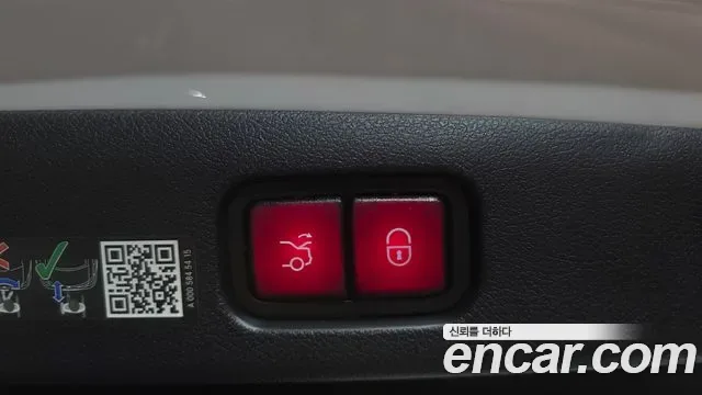 Mercedes-Benz E-Class E220d 4MATIC, миниатюра 21
