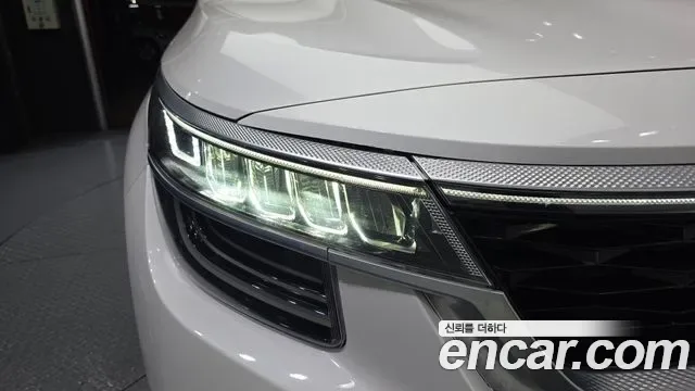 Kia Seltos бензин 1.6 Turbo 2WD Signature, миниатюра 25