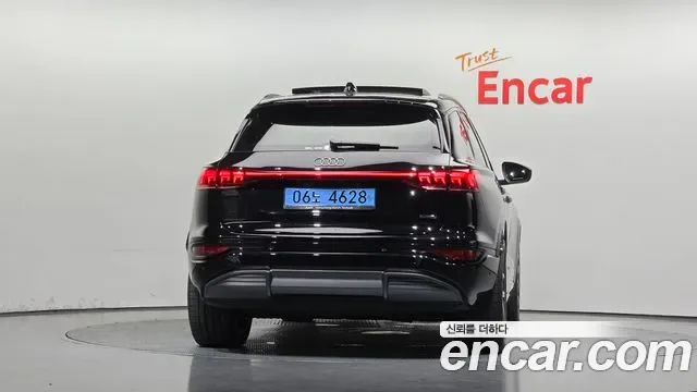 Audi Q6 Premium, миниатюра 2
