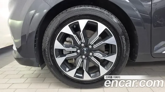 Kia Carnival дизель 7 мест, миниатюра 22