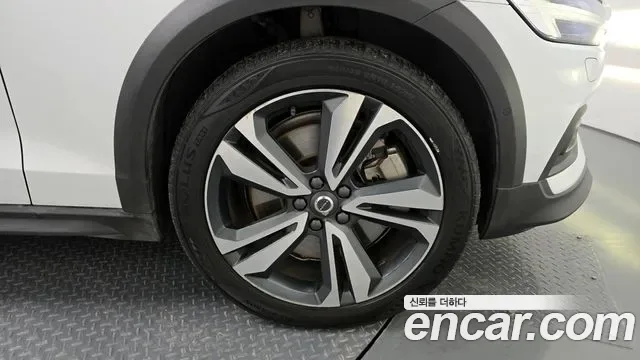 Volvo V60 T5 AWD, миниатюра 20