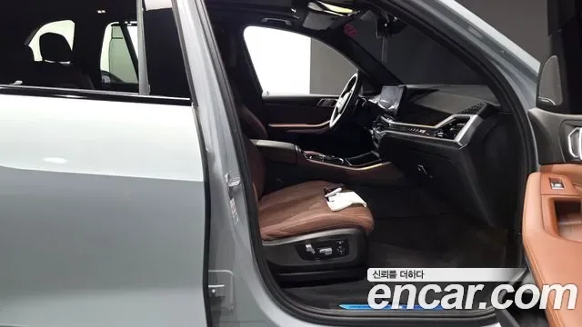 BMW X5 xDrive 40i M, миниатюра 12