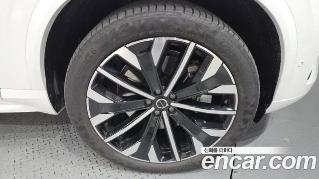 Volvo XC90 T8 гибрид, миниатюра 10