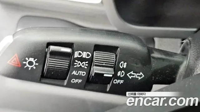 KGM Tivoli бензин 1.5 2WD V3, миниатюра 18