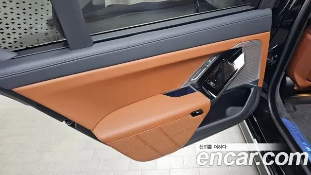 BMW 7 (G70) 740i xDrive M, миниатюра 30