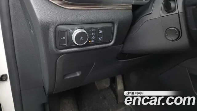 Ford Explorer 2.3 4WD, миниатюра 3