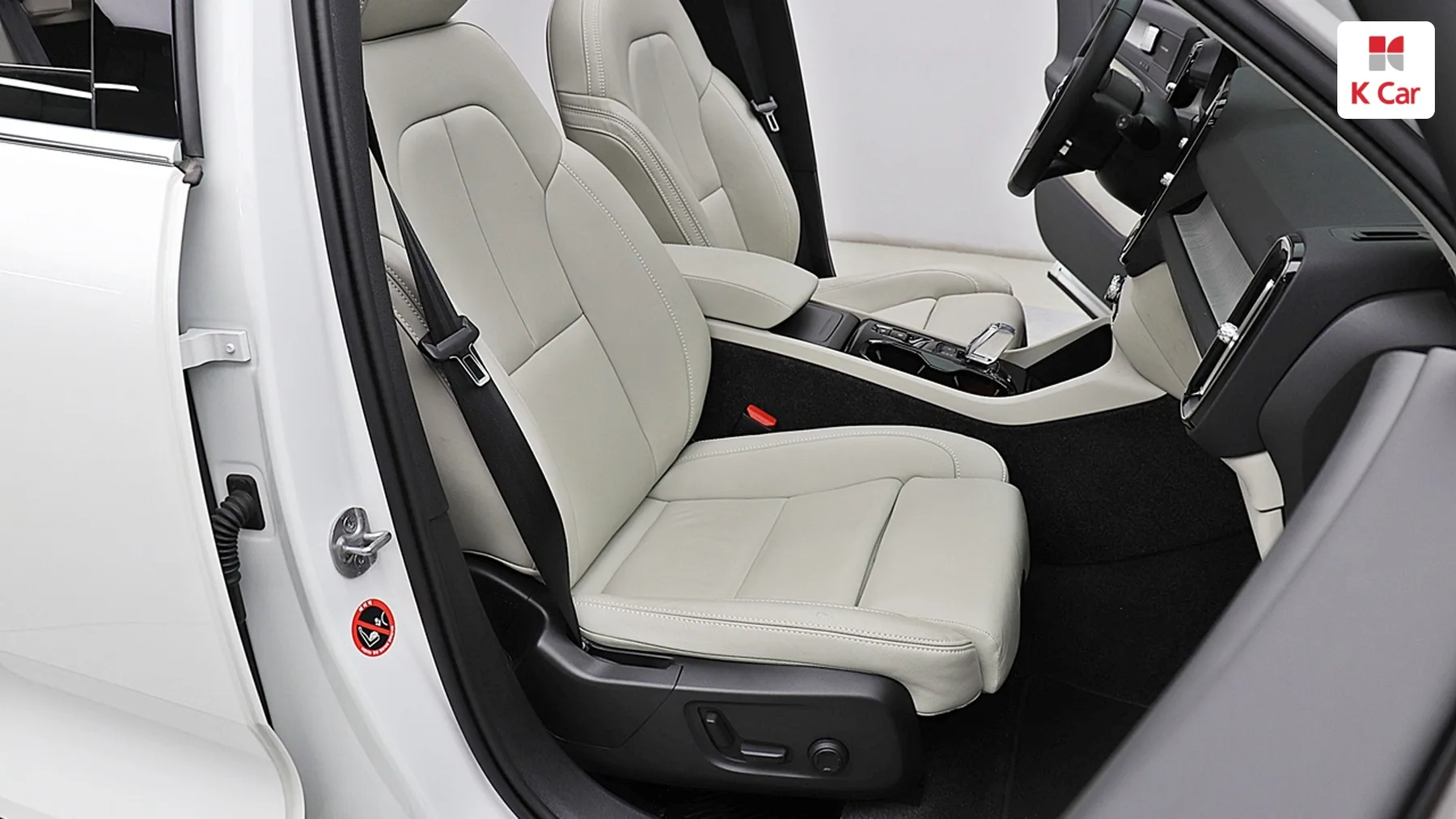 Volvo XC40 B4, миниатюра 4