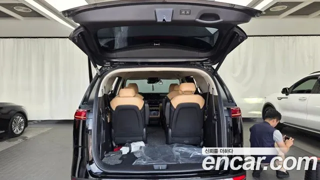 Kia Carnival бензин 9 мест, миниатюра 4