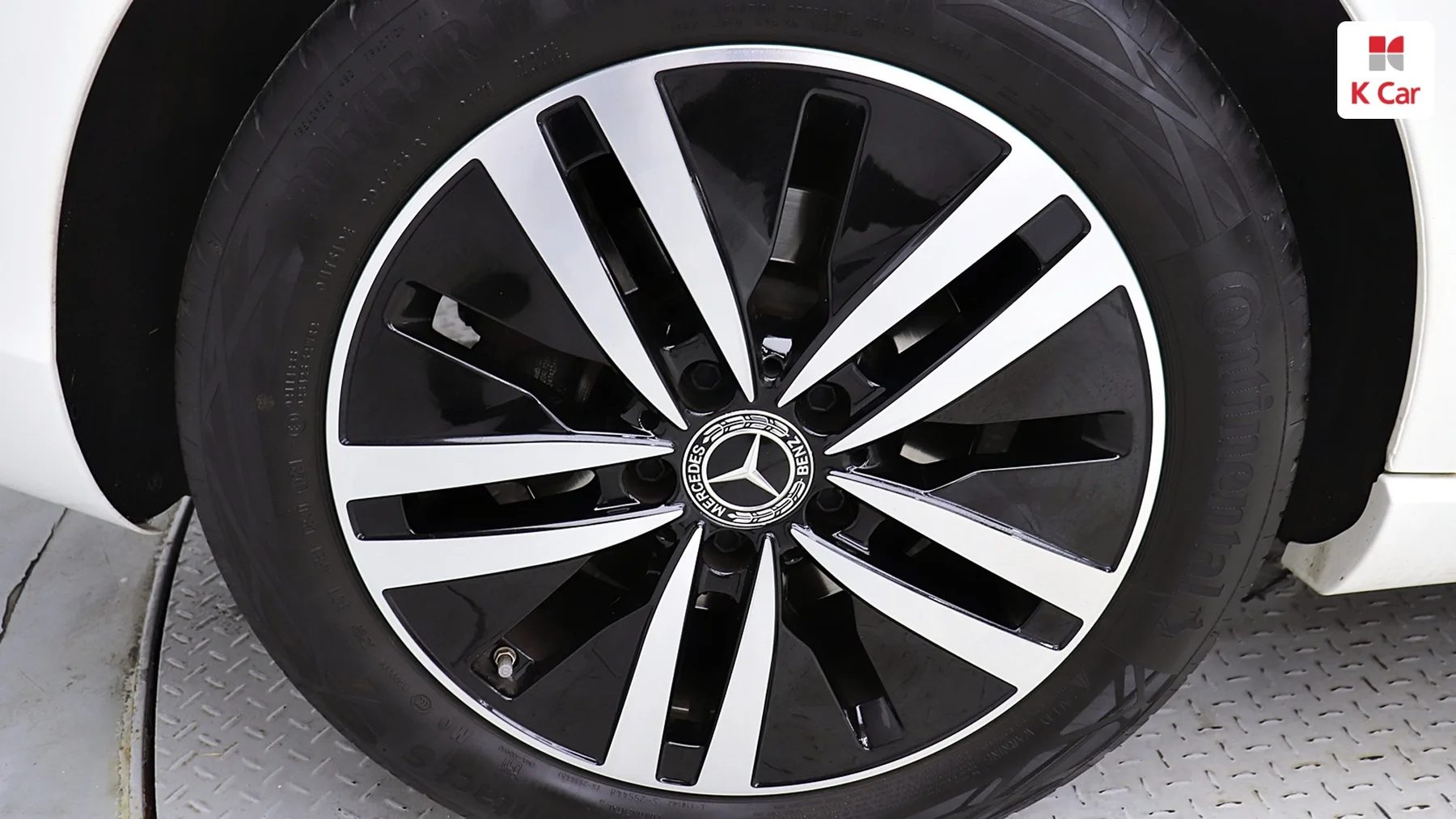 Mercedes-Benz A-Class бензин 2WD A220, миниатюра 5
