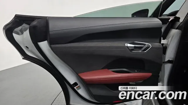 Audi e- GT Premium, миниатюра 19