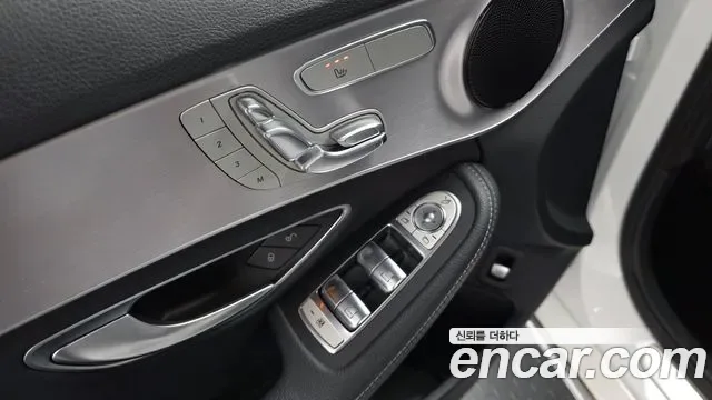 Mercedes-Benz C-Class C200, миниатюра 22