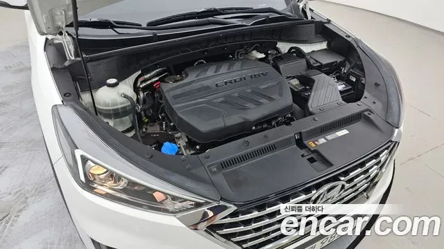 Hyundai TUCSON дизель 2.0 2WD, миниатюра 19