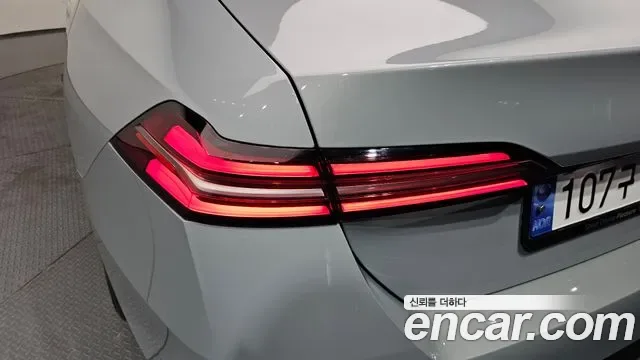 BMW 5 (G60) 520i M, миниатюра 13