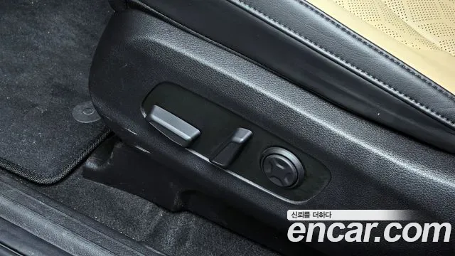 Kia Carnival бензин 9 мест, миниатюра 26