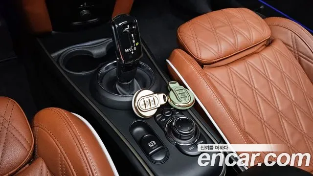 MINI Cooper ALL4 II, миниатюра 2