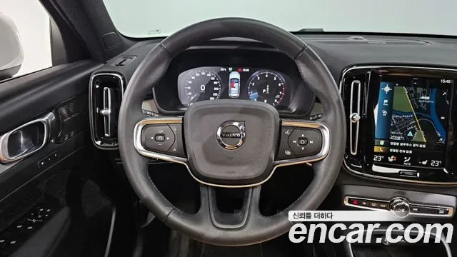 Volvo XC40 B4, миниатюра 14