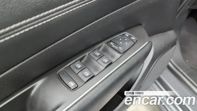 Renault SM6 1.3 TCe LE, миниатюра 28