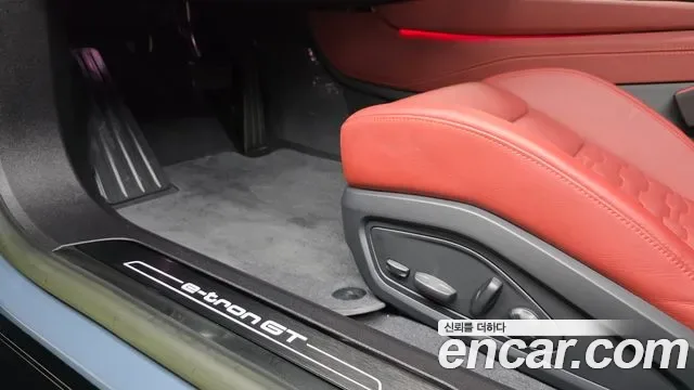 Audi e- GT Premium, миниатюра 20