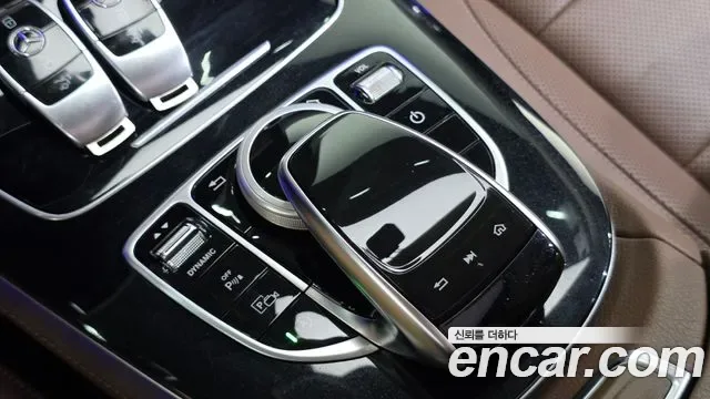 Mercedes-Benz E-Class E300, миниатюра 20