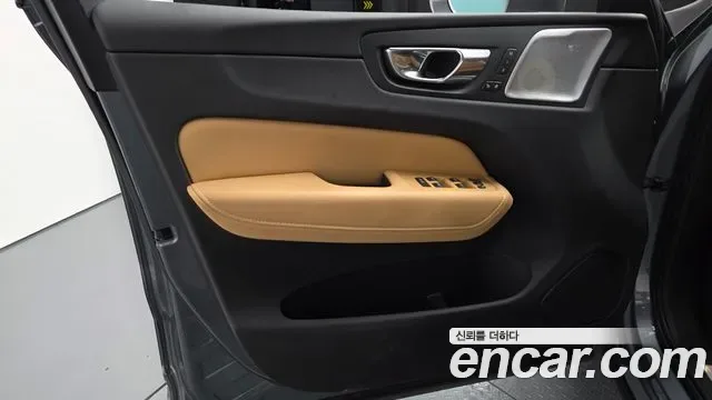 Volvo XC60 T6, миниатюра 20