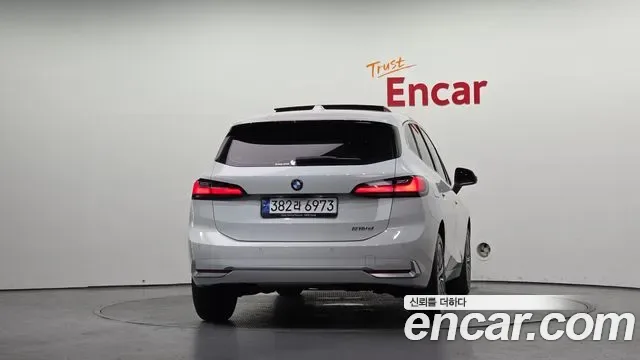 BMW 2 (U06) 218d, миниатюра 15