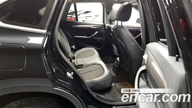 BMW X1 xDrive 20i xLine, миниатюра 16