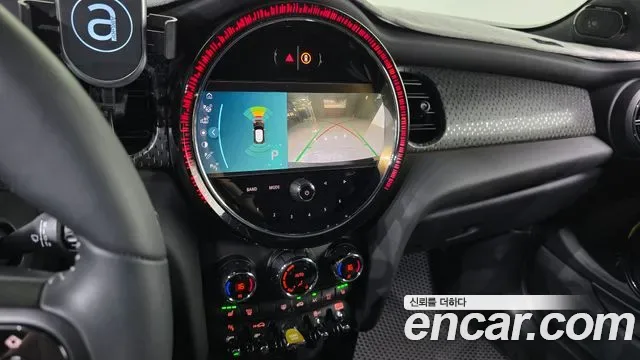 MINI Cooper SE III, миниатюра 13