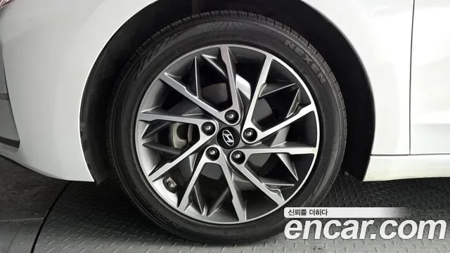 Hyundai Avante AD, миниатюра 21