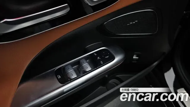 Mercedes-Benz C-Class C300 4MATIC, миниатюра 28