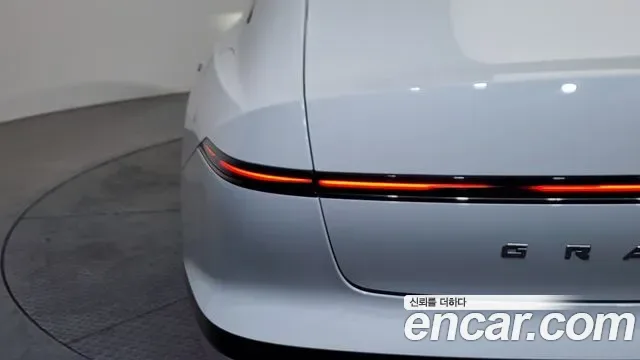 Hyundai Grandeur Calligraphy, миниатюра 7